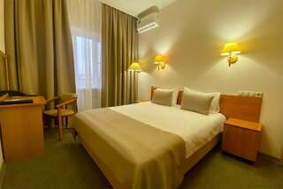 Гостиница Машук Аква-Терм Пятигорск Стандарт (вид на лес)-1